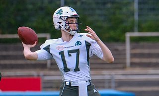 Bulldog-Quarterback Luis Altehoefer verletzte sich in Essen. - Andreas Zobe