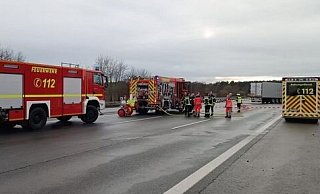 Die A2 im Kreis Gütersloh war am Donnerstagnachmittag für längere Zeit in beiden Richtungen gesperrt. - Thorsten Heß