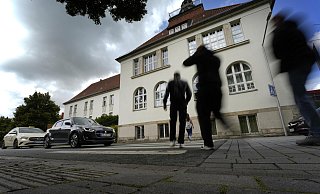 Offenbar missachten einige Autofahrer den Zebrastreifen auf der Marktstraße am Gymnasium am Markt. - Gerald Dunkel