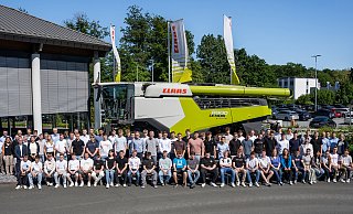 Landmaschinenhersteller Claas heißt seine neuen Auszubildenden mit ihren Eltern am Stammsitz in Harsewinkel willkommen. - Claas