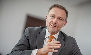 Christian Lindner (FDP), Bundesminister der Finanzen, fordert eine Wirtschaftswende für Deutschland. - Michael Kappeler