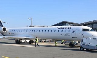 Ein Flugzeug des Typs CRJ900 war vom Sturm betroffen. - Flughafen Paderborn/Lippstadt