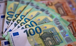 Das Bundesverfassungsgericht hatte in seinem Grundsatzurteil zur Schuldenbremse verboten, Kredite quasi auf Vorrat aufzunehmen. - Monika Skolimowska/dpa