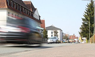 An dieser Stelle der Herforder Straße gelingt es der Polizei, den betrunkenen Autofahrer anzuhalten. - Florian Weyand
