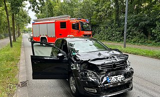 Der VW Polo des Gütersloher Unfallverursachers musste nach dem Zusammenstoß abgeschleppt werden. - Christian Bröder