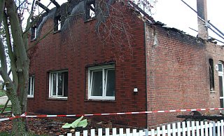 Das Haupthaus ist inzwischen nur noch eine Ruine. Selbst das Grundstück darf nicht mehr betreten werden. - Karsten Schulz