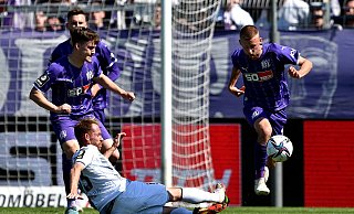 Sebastian Klaas (r.) trug lange das Trikot des VfL Osnabrück und trifft nun mit dem SCP auf Florian Kleinhansl (l.). Foto: IMAGO/pmk - IMAGO/pmk