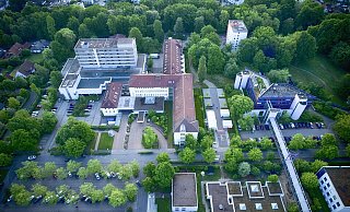 Ein Neubau für das Krankenhaus (Foto) und die Auguste-Viktoria-Klinik in Bad Oeynhausen soll nach Schätzungen der Mühlenkreiskliniken 225 Millionen Euro kosten. - THORSTEN ULONSKA