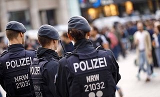 Vor allem die Zahlen für die Kreisstadt Gütersloh bereiten der Polizei Sorgen. Aktuell liegt der Straftatenanteil dort bei 42,5 Prozent. - imago images/Future Image