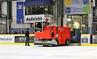 Die Eismaschine kann bei den Heimspielen des HEV wie geplant zum Einsatz kommen. - Yvonne Gottschlich Die Eismaschine kann bei den Heimspielen des HEV wie geplant zum Einsatz kommen. - Yvonne Gottschlich