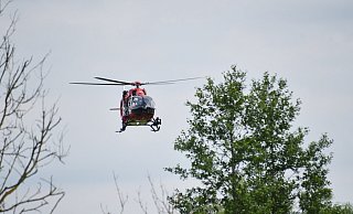 Ein Helikopter mit Seilwinde ist aus Dortmund angefordert worden. - Simone Kube