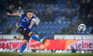 Arminias Defensivspieler Can Özkan wechselt nach nur einer Saison zum Ligakonkurrenten Erzgebirge Aue. - Sarah Jonek Fotografie