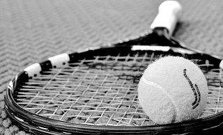 Bei den Tennis-Stadtmeisterschaften waren Lothar Kampmeier und seine Frau Rosa Seriensieger. - Pixabay