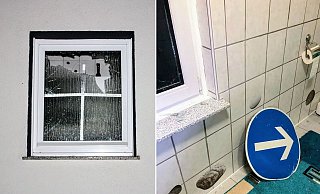 Das Schild durchschlug den oberen Teil des Fensters (l.) und landete dann neben dem Klo auf dem Boden. - Polizei