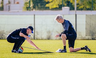 Chefcoach Lukas Kwasniok (l.) und Co-Trainer Frank Kaspari werden im Trainingslager in Österreich in den nächsten Tagen auch wieder an der Taktik tüfteln. - Besim Mazhiqi