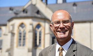 Ingo Stuckes bewarb sich in NRW bei der Europawahl. Jetzt wird er Bielefelds Sozialpfarrer und will sich um Obdachlose und Arme kümmern. - Peter Unger