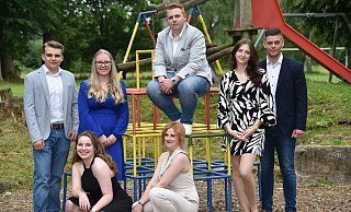 Leon Kruse und Luisa Jubitz (v. l.), Sophie Kube, Timo Hellwig und Michelle Tesche sowie Julia Motz und Jan Trepschick. - Thomas Kube