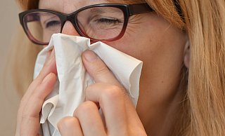 Tagesmütter und -väter sind besonders häufig Krankenheiten ausgesetzt. Doch Krankentage haben sie kaum. - Dpa