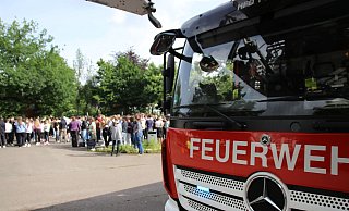 Im Juni 2022 haben die Schülerinnen und Schüler der Geschwister-Scholl-Schule die Räumung des Gebäudes geübt, am 11. Dezember mussten sie das Gelernte in die Tat umsetzen. - Claus Frickemeier