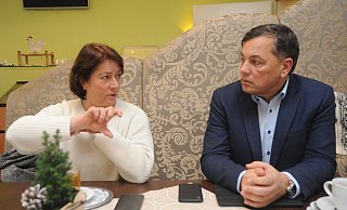 Rahden brauche eine lebendige Innenstadt, aber auch lebendige Ortschaften, sagen Bianca Winkelmann und Guido Peitsmeier von der CDU Rahden. Beides gehöre zusammen. - Joern Spreen-Ledebur