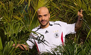 David Odonkor zieht ins RTL-Dschungelcamp. - RTL+