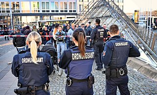 Polizeieinsätze an der „Tüte“, dem Stadtbahnzugang am Hauptbahnhof, wird es künftig mit größerer Regelmäßigkeit geben. - Barbara Franke