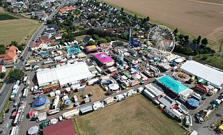 Jeder Standplatz auf dem Blasheimer Marktgelände ist begehrt. In diesem Jahr wird für jeden Quadratmeter eine deutlich höhere Gebühr fällig. - Torsten Hagemann