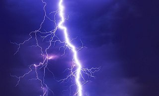In der Nacht zu Donnerstag leuchtete der Himmel über dem Kreis Gütersloh teilweise taghell - dazu krachte es heftig. Haben Sie Blitz-Fotos gemacht? Schicken Sie uns gerne welche an guetersloh@nw.de! - Symbolfoto/Pixabay