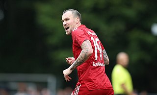 Seit Januar 2021 ist Weltmeister Kevin Großkreutz Fußballer bei TuS Bövinghausen. Damals spielte der Verein noch in der Westfalenliga. - picture alliance