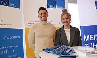 Bartek Krolak und Michelle Muc von der B&S setzen auf eine kreative Bewerbung. - Jenny Westhues
