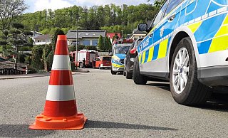 Die Polizei Höxter hat weiträumig um das Gasleck in Beverungen herum abgesperrt. - Dieter Scholz