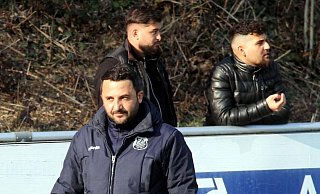 Ümüt Gözlükcü, Trainer der SG FA Herringhausen-Eickum - Stefan Hageböke