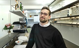 Lasse Haverland hat schon als Küchenchef im Café Ankoné gearbeitet. Jetzt startet er mit seinem eigenen Restaurant. - Andreas Frücht
