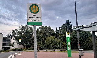 Am ZOB auf der Hüffert stand der Mann offenbar mit einer gezogenen Waffe. - Simone Flörke