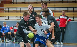 Es wird eine enge Saison für Dominic Wehmeyer und die Oberliga-Männer des TuS 97, hier im Testspiel gegen den TV Verl. - Sarah Jonek Fotografie