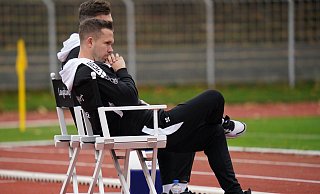 Nichts geht mehr: Trainer Stephan Eggert sah in Paderborn eine 1:6-Niederlage seines SC Herford, die den endgültigen Abstieg bedeutete. - Yvonne Gottschlich