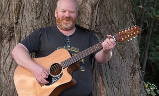 Der Herforder Musiker Andre Deininger ist am Freitag in der Fernsehshow „The Voice“ zu sehen und zu hören. - Ralf Bittner
