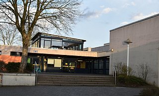 Der Borgholzhausener Standort der kreiseigenen PAB-Gesamtschule hat zu viele Anmeldungen - 28 Kinder sollen nun nach Werther pendeln. - Birgit Nolte