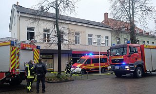 Die Identität des Toten nach dem Schwelbrand im Schlafzimmer der Wohnung über der Commerzbankfiliale ist geklärt. - Thorsten Gödecker