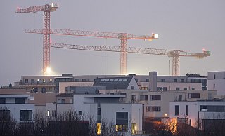 Die Preisentwicklung der Immobilien in Gütersloh kannte in den vergangene Jahren nur eine Richtung: Nach oben. - Symbolfoto/ picture alliance