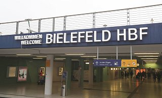Die Bundespolizei sucht nach einem Dieb. - Wolfgang Rudolf