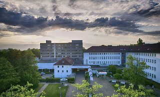 Ein Neubau für das Krankenhaus und die Auguste-Viktoria-Klinik in Bad Oeynhausen soll nach Schätzungen der Mühlenkreiskliniken 225 Millionen Euro kosten. - THORSTEN ULONSKA
