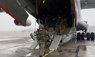 Russische Truppen haben den Militäreinsatz in Kasachstan unterstützt, um die Unruhen zu beenden. - picture alliance/dpa/Russian Defence Ministry