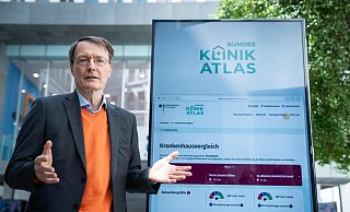 Bundesgesundheitsminister Karl Lauterbach hat den Bundes-Klinikatlas vor einer Woche veröffentlicht. - picture alliance