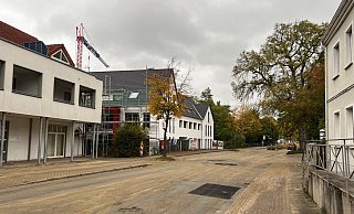 Die stark verschmutzte Engersche Straße. - Paul Brinkmann