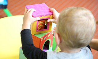 "Kindertageseinrichtungen sind frühkindliche Bildungsstätten, keine Verwahranstalten", darauf machen Beteiligte der "Kita-Kollaps-Woche" aufmerksam. Sie fordern endlich Lösungen für die Probleme in der Kinderbetreuung in Kitas und Kindergärten. - Symbolfoto: Pixabay