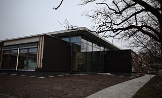 Der Neubau der Grundschule Eidinghausen nähert sich der Vollendung, ist aber noch niocht abgerechnet. - Jörg Stuke
