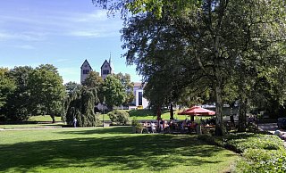 Idylle pur: Das Paderquellgebiet ist auch ein touristisch attraktives Pfund der Städtewerbung. Doch was, wenn die Touristen demnächst die umliegenden Hotels meiden? - Hans-Hermann Igges