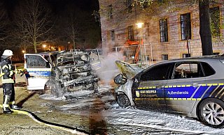 Im Ravensberger Park brannten in jener Nacht direkt vor dem Gebäude der Behörde drei Fahrzeuge des Ordnungsamtes. - Barbara Franke
