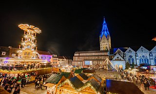 In Paderborn gibt es schon eine Pyramide. Eine ähnliche soll nach Bielefeld auf den Jahnplatz kommen. - Besim Mazhiqi